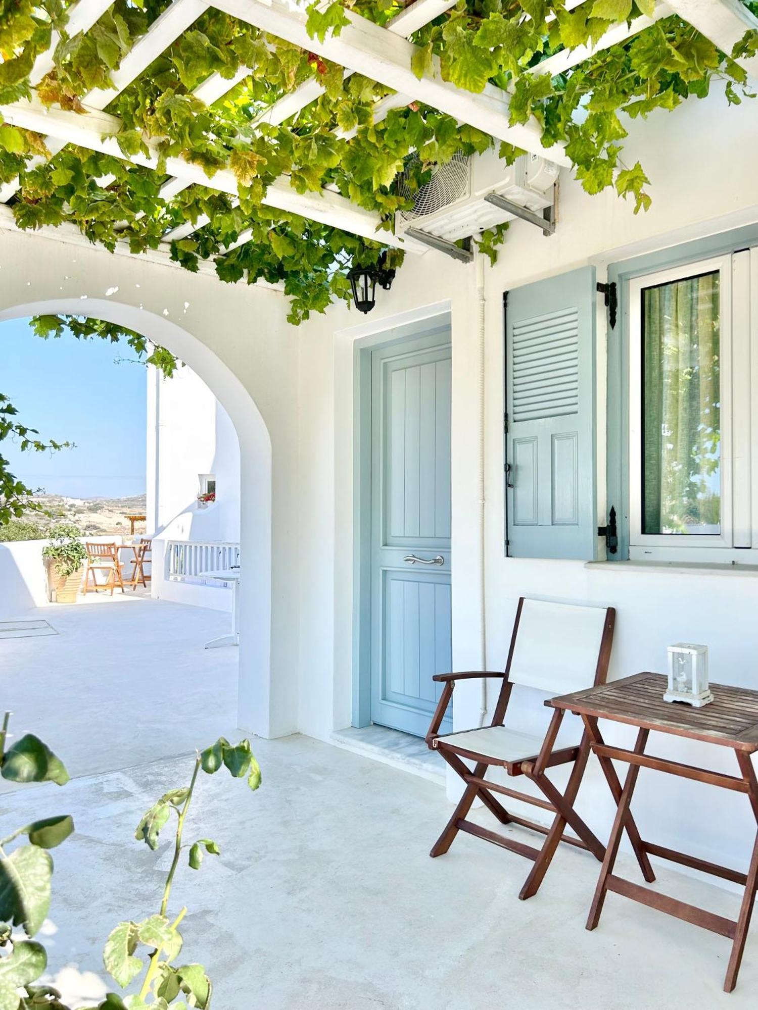 Anita Rooms & Suites Milos Adámasz Kültér fotó