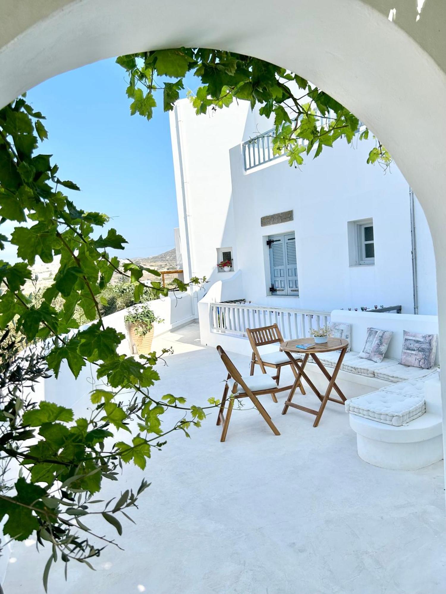 Anita Rooms & Suites Milos Adámasz Kültér fotó