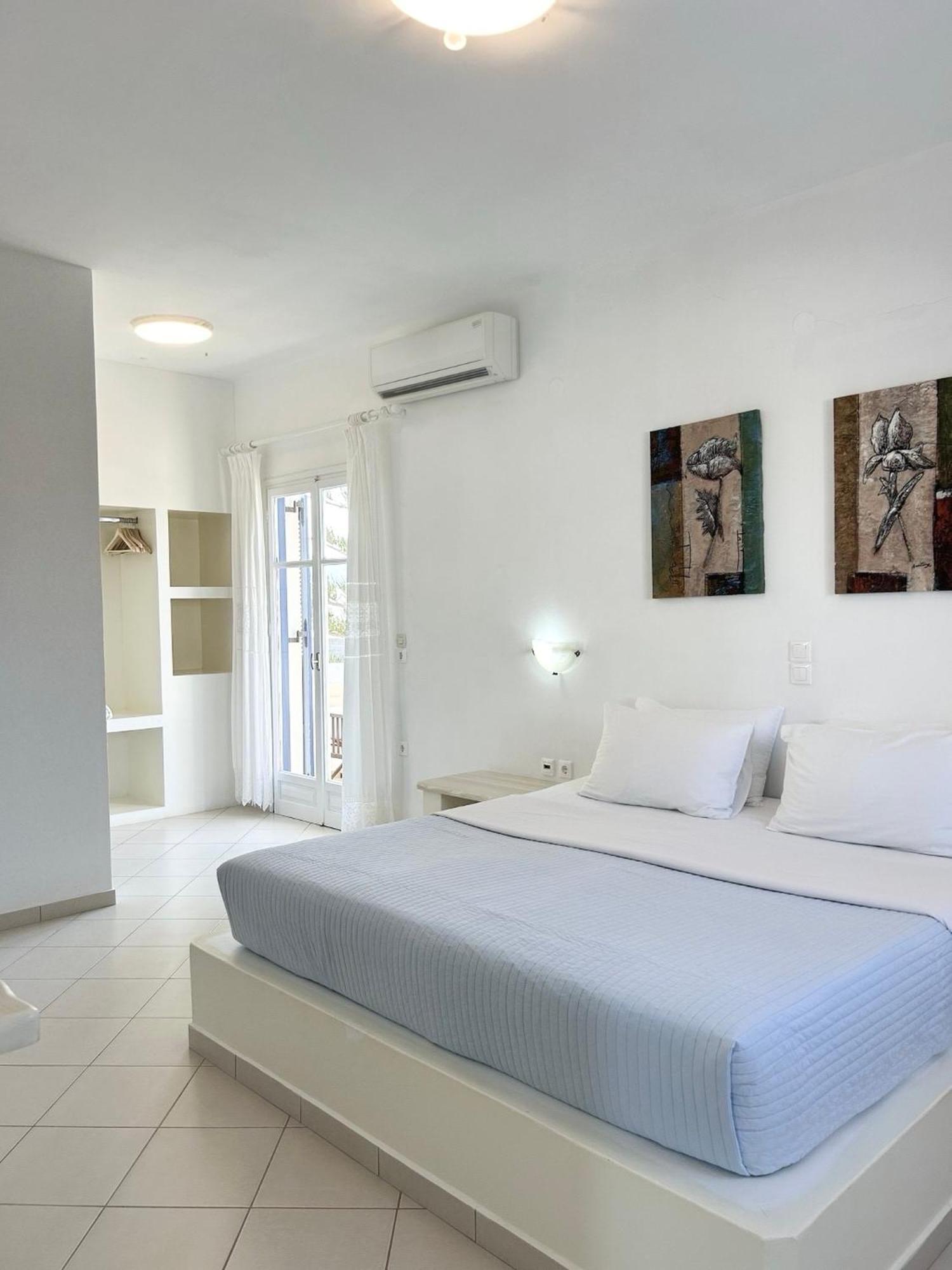 Anita Rooms & Suites Milos Adámasz Kültér fotó